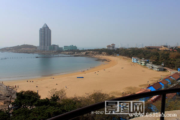 青岛八大关花石楼五层观海台景色3